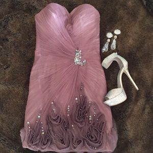 🔥 NW Stunning Strapless Dress with Beading